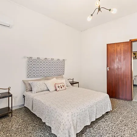 Casa Isola Serena